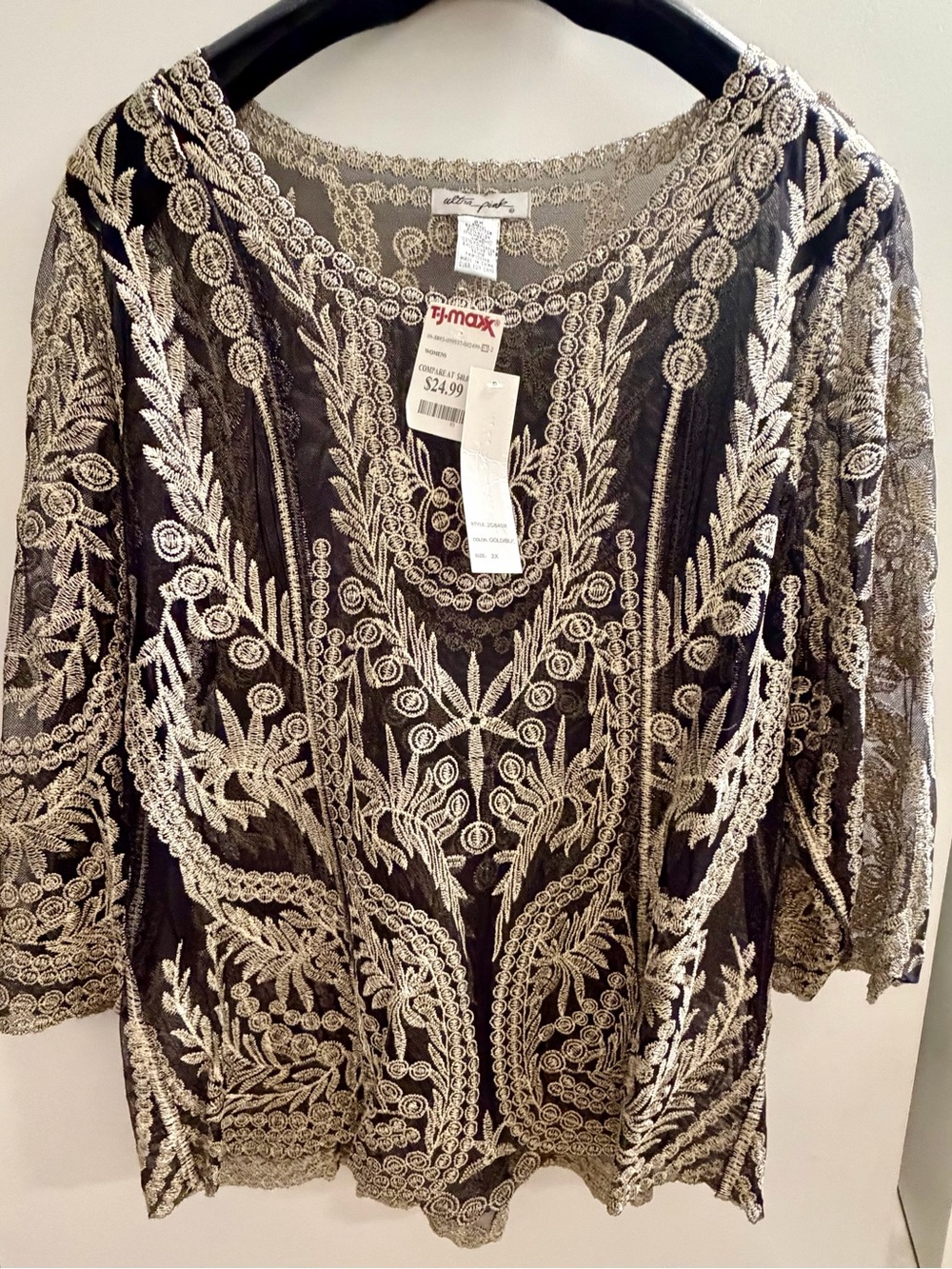 Ultra Pink Brand Ladies Size 2XL Sheer Lace Top Scalloped Edges Beautiful NWT